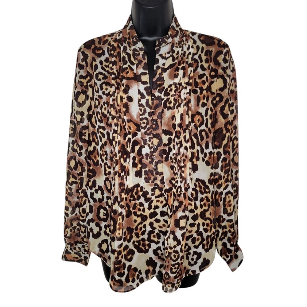 Coldwater Creek Animal Print Mandarin collar Blouse top Size XS